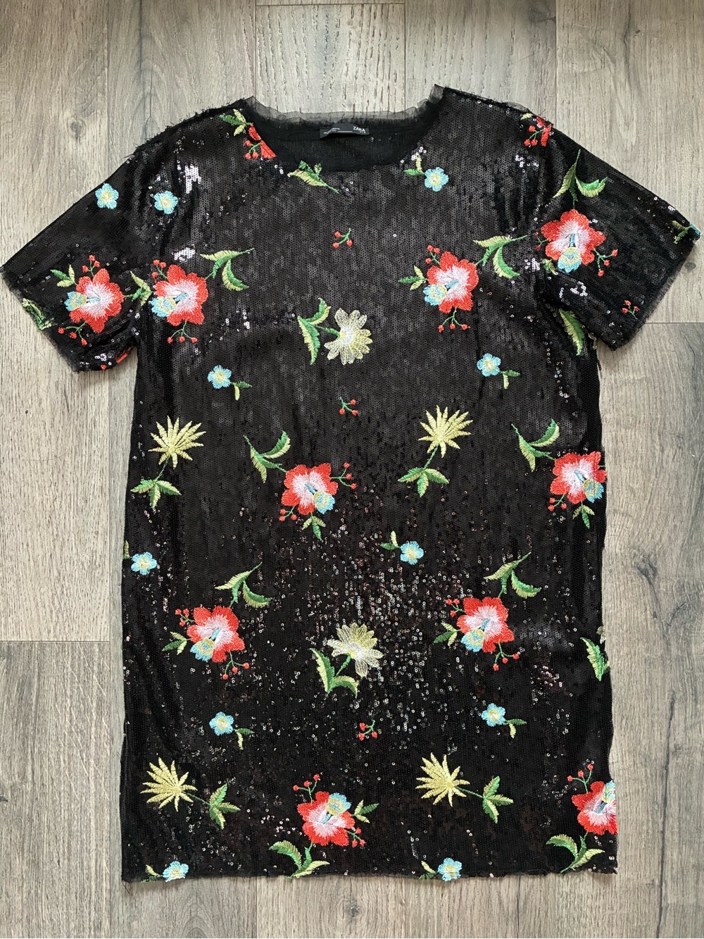 ZARA Black Floral Sequin Short Sleeve Dress